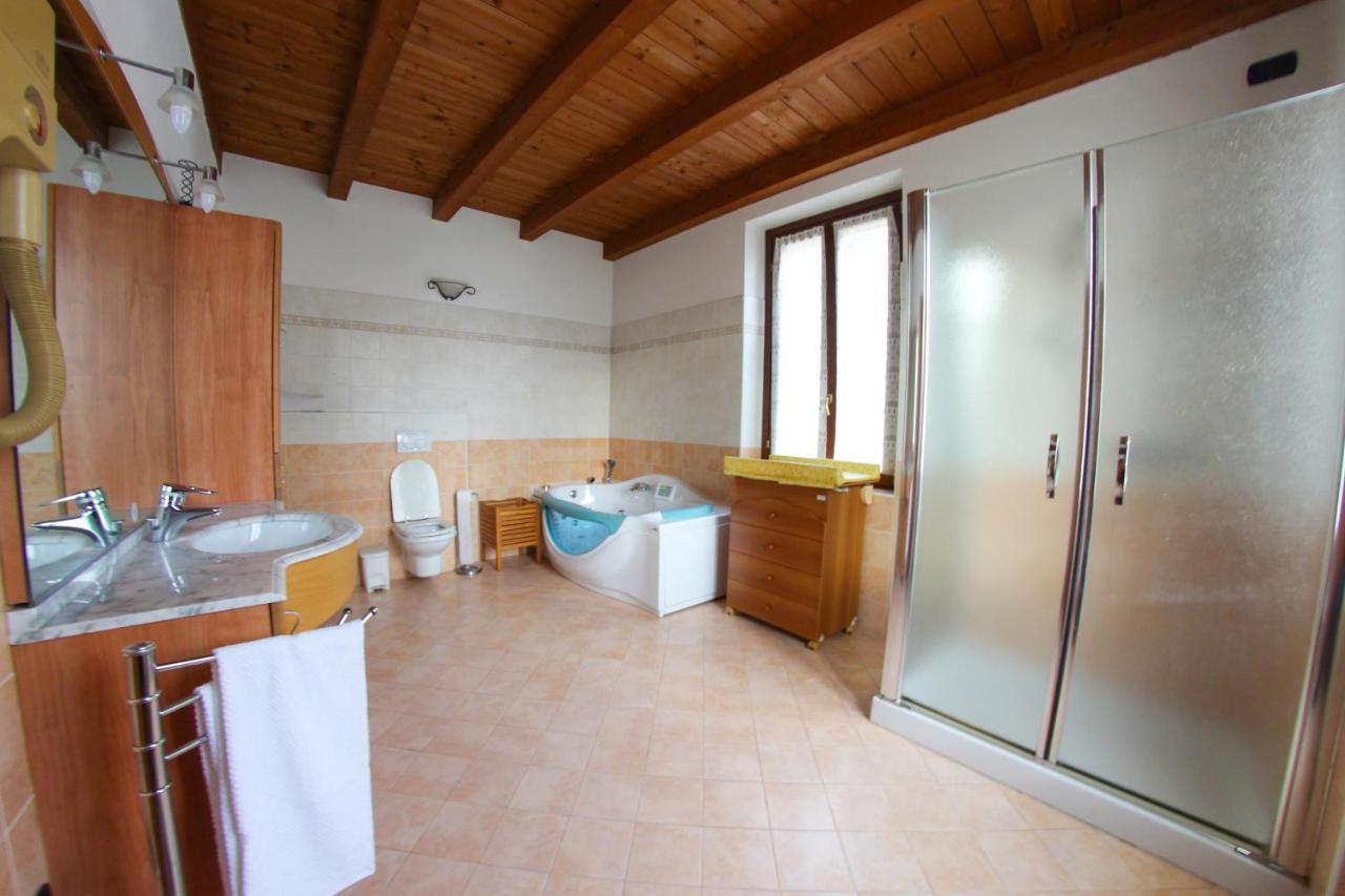 Villa Central Varenna Bagian luar foto