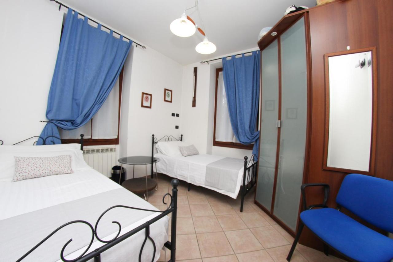 Villa Central Varenna Bagian luar foto